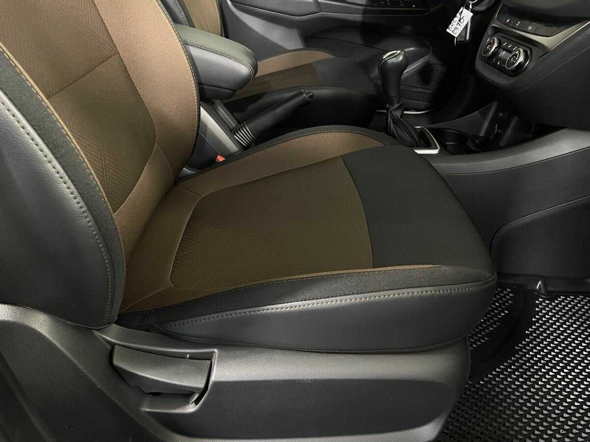 Lada (ВАЗ) Vesta 2018 года с пробегом. Фото: #13