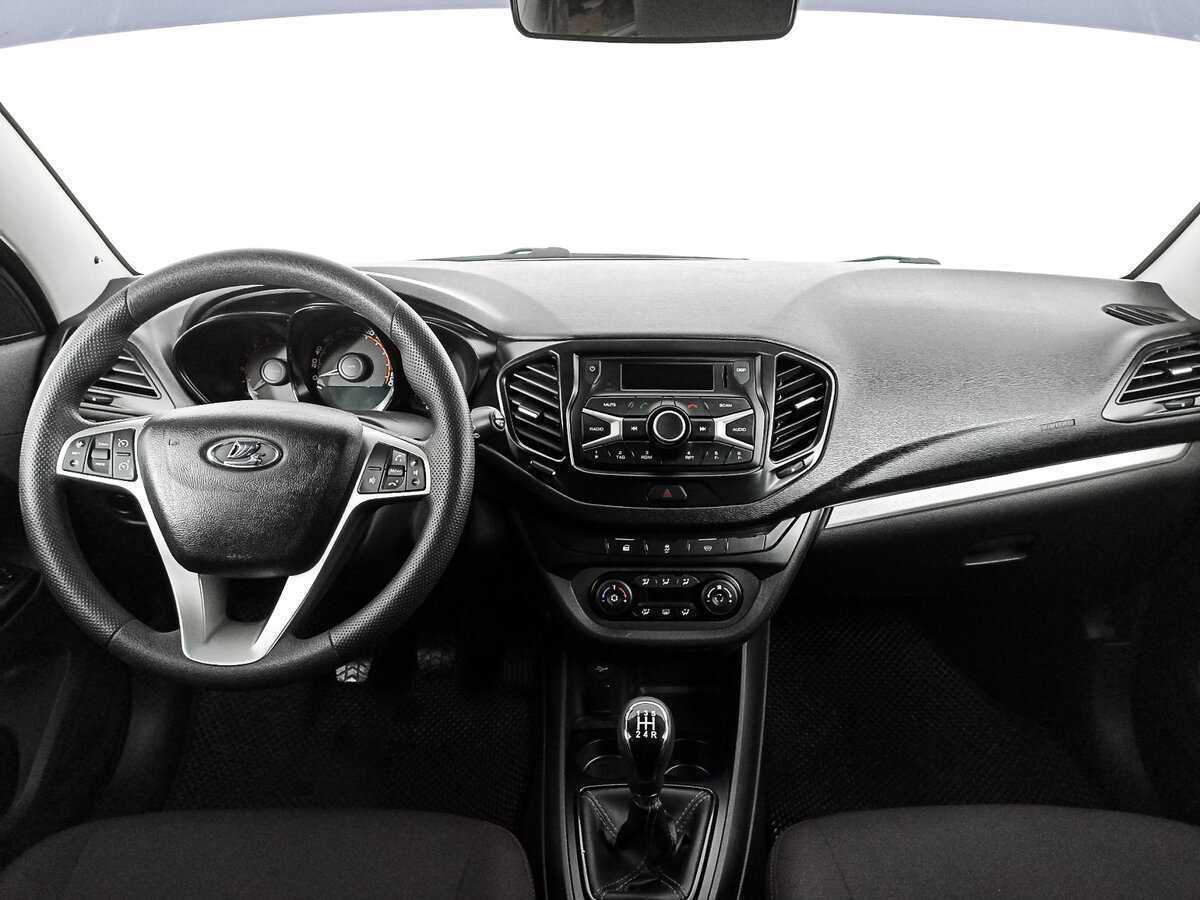 Lada (ВАЗ) Vesta 2019 года с пробегом. Фото: #11