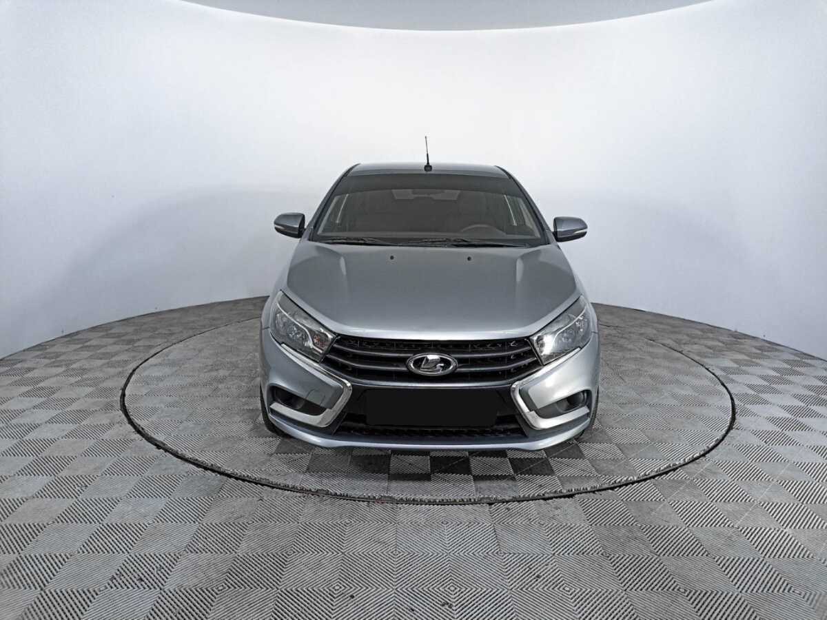 Lada (ВАЗ) Vesta 2017 года с пробегом. Фото: #1