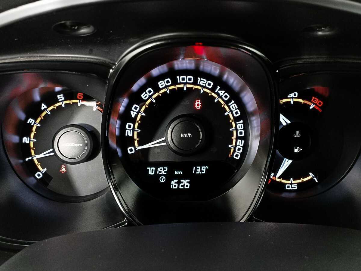 Lada (ВАЗ) Vesta 2021 года с пробегом. Фото: #10