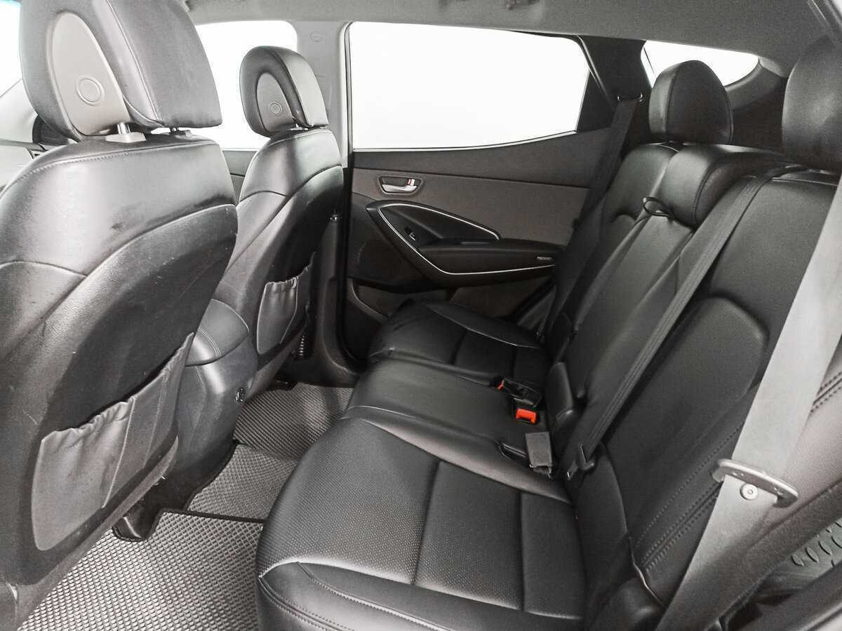 Hyundai Santa Fe 2017 года с пробегом. Фото: #7