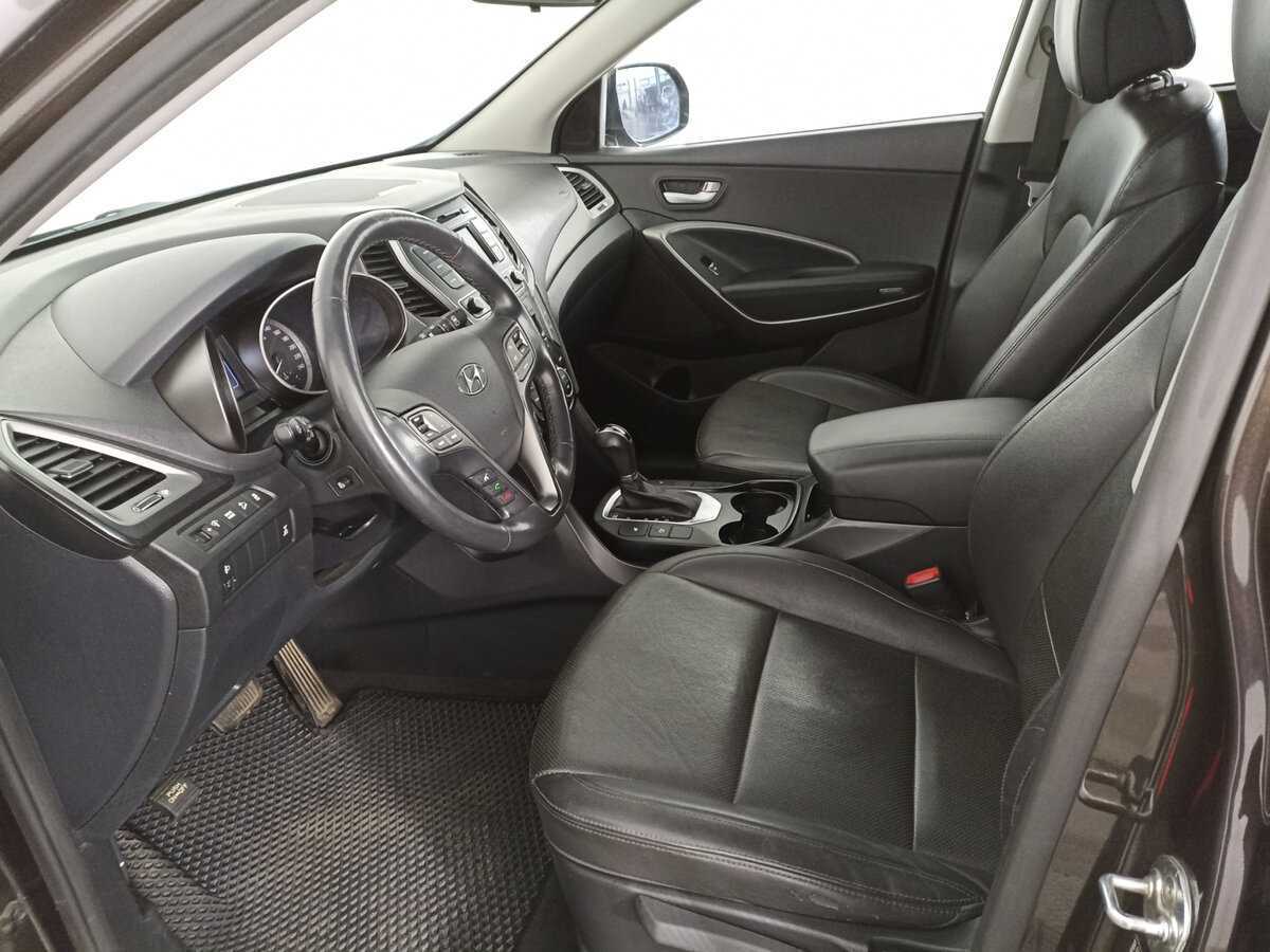 Hyundai Santa Fe 2017 года с пробегом. Фото: #13