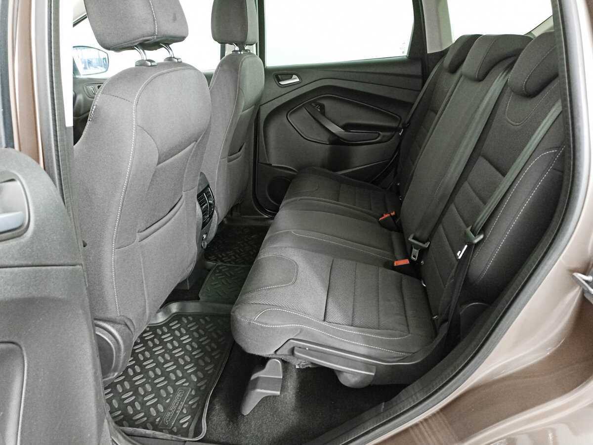 Ford Kuga 2013 года с пробегом. Фото: #9