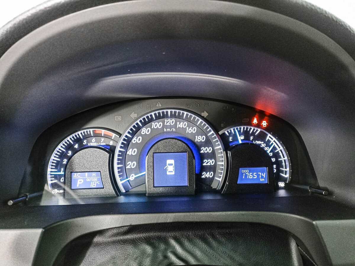 Toyota Camry 2012 года с пробегом. Фото: #10