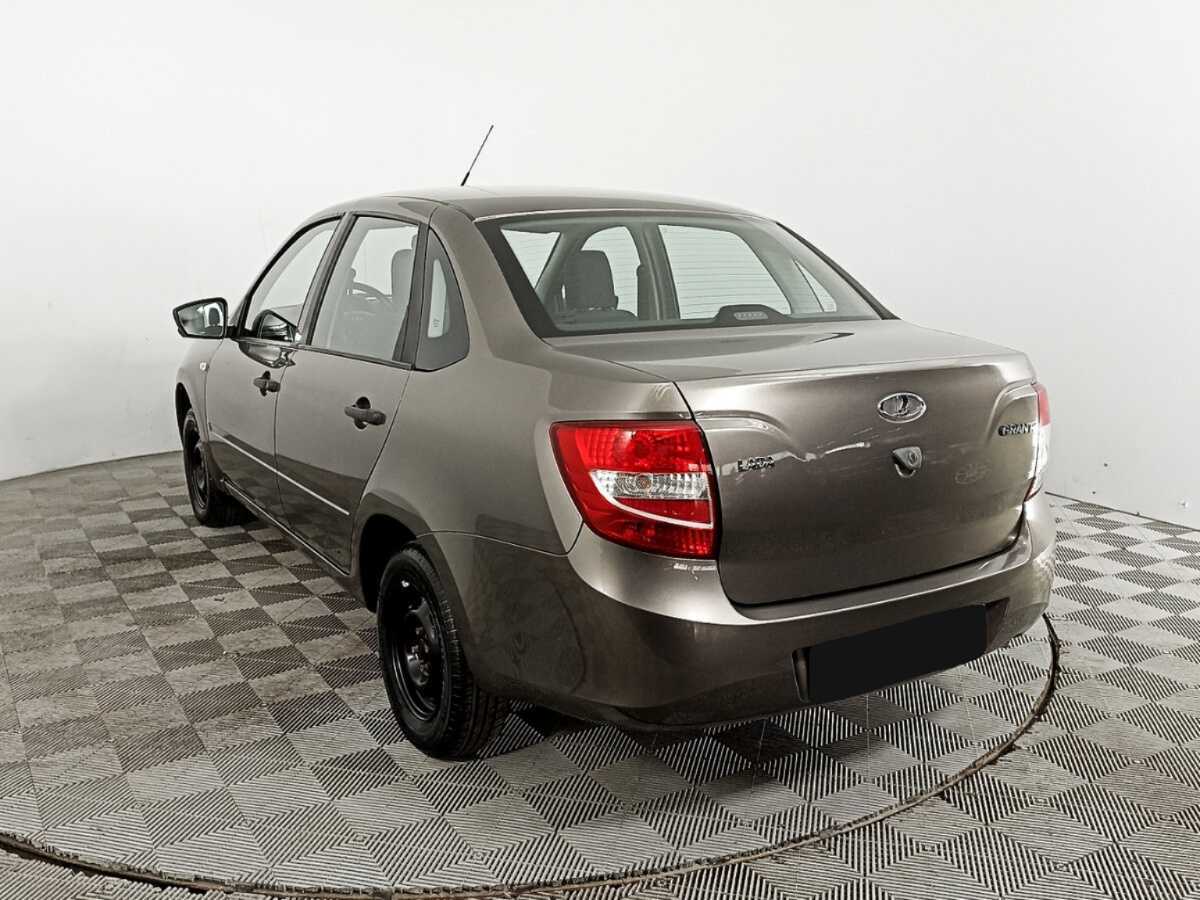 Lada (ВАЗ) Granta 2018 года с пробегом. Фото: #6