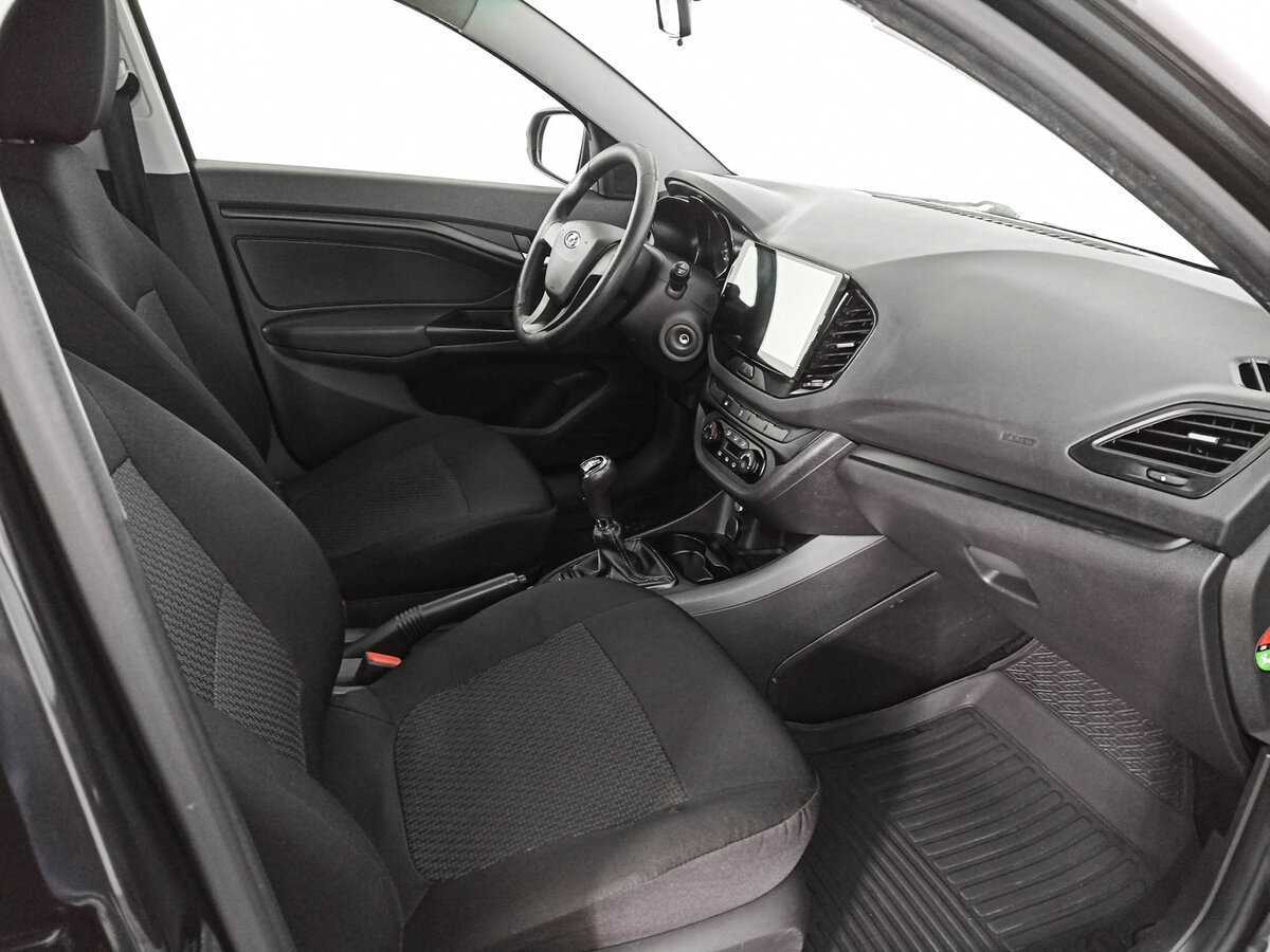 Lada (ВАЗ) Vesta 2017 года с пробегом. Фото: #8