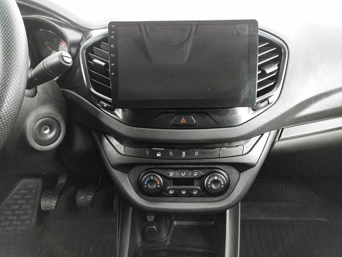 Lada (ВАЗ) Vesta 2017 года с пробегом. Фото: #12