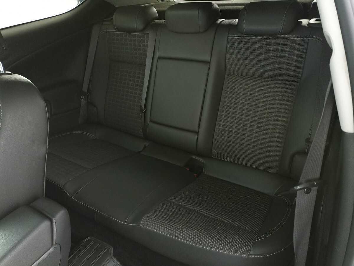 Opel Astra 2013 года с пробегом. Фото: #9