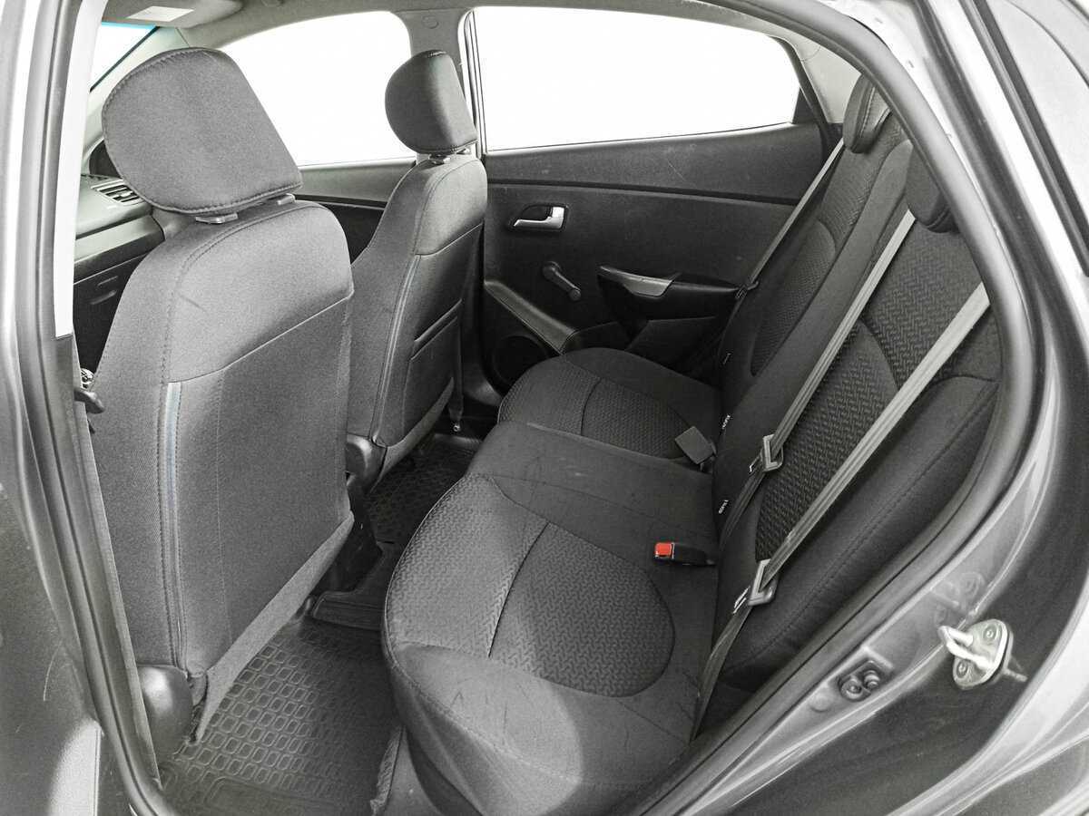 Kia Rio 2015 года с пробегом. Фото: #9