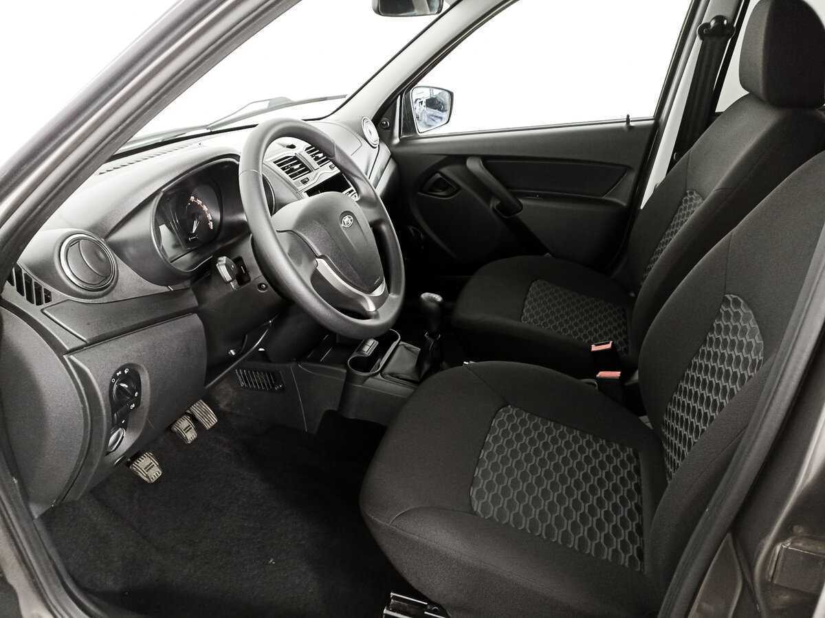 Lada (ВАЗ) Granta 2019 года с пробегом. Фото: #13