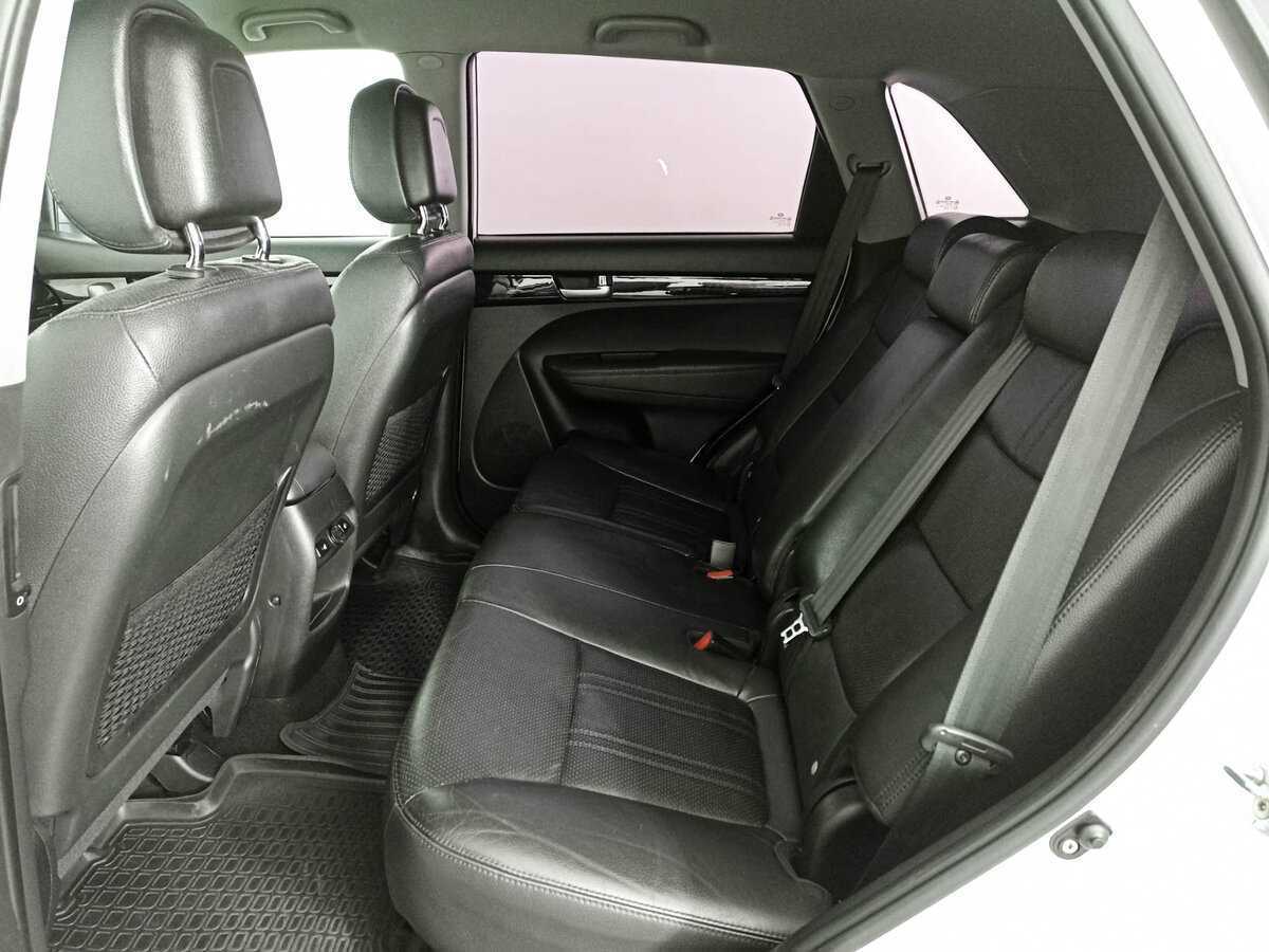 Kia Sorento 2012 года с пробегом. Фото: #9