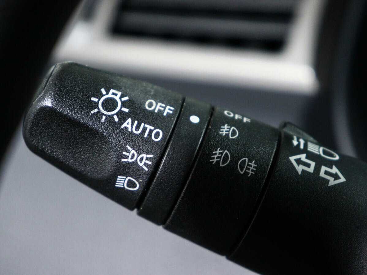 Nissan Tiida 2013 года с пробегом. Фото: #12