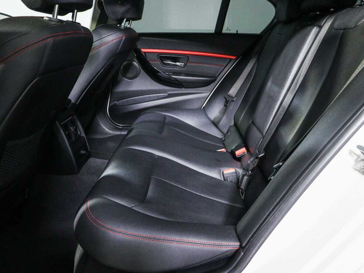 BMW 3 серии 2016 года с пробегом. Фото: #7