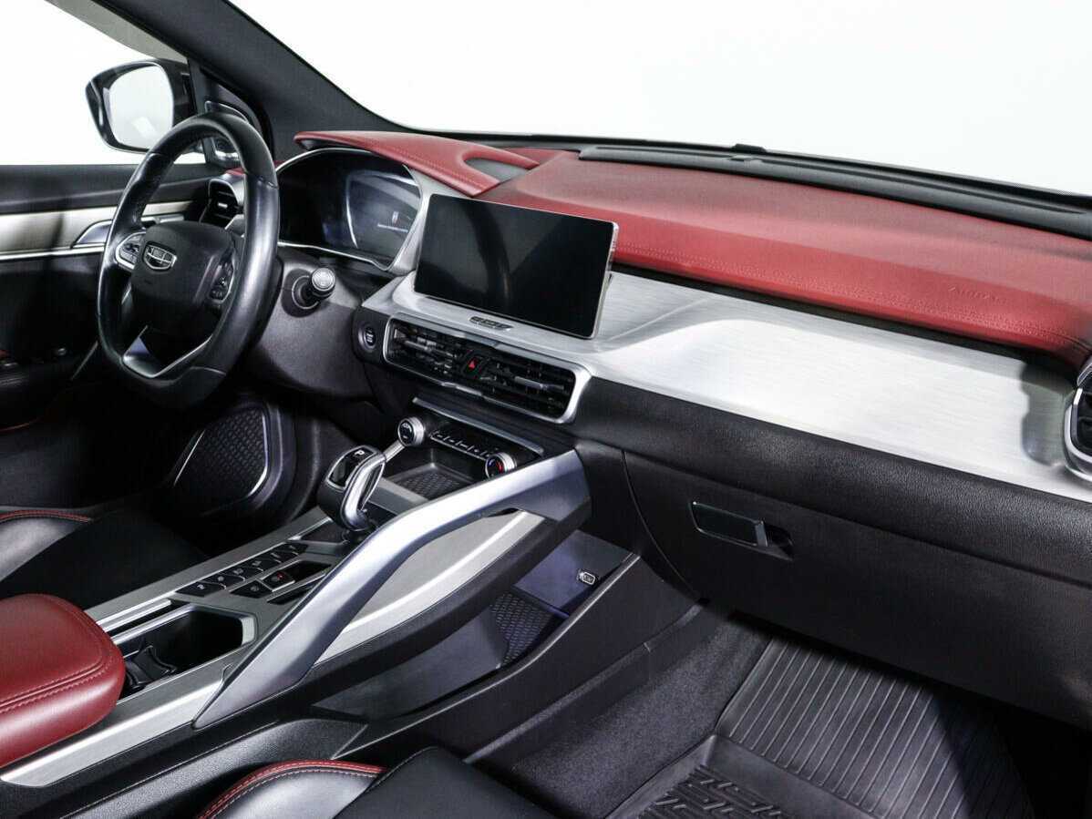 Geely Coolray 2021 года с пробегом. Фото: #6