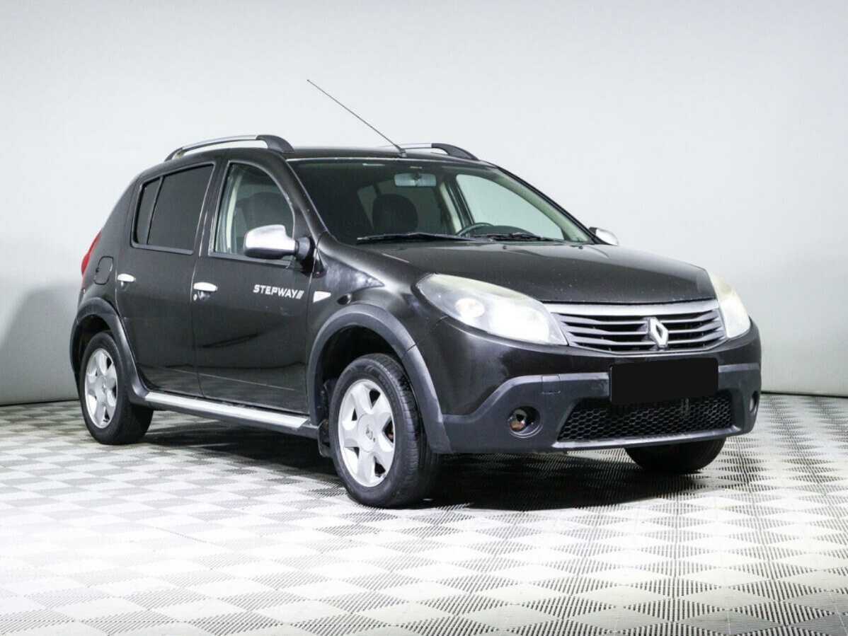 Renault Sandero 2012 года с пробегом. Фото: #2