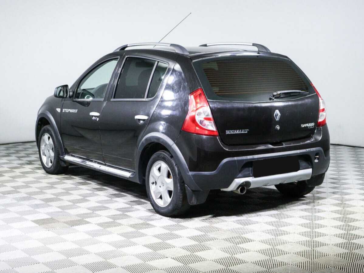 Renault Sandero 2012 года с пробегом. Фото: #6