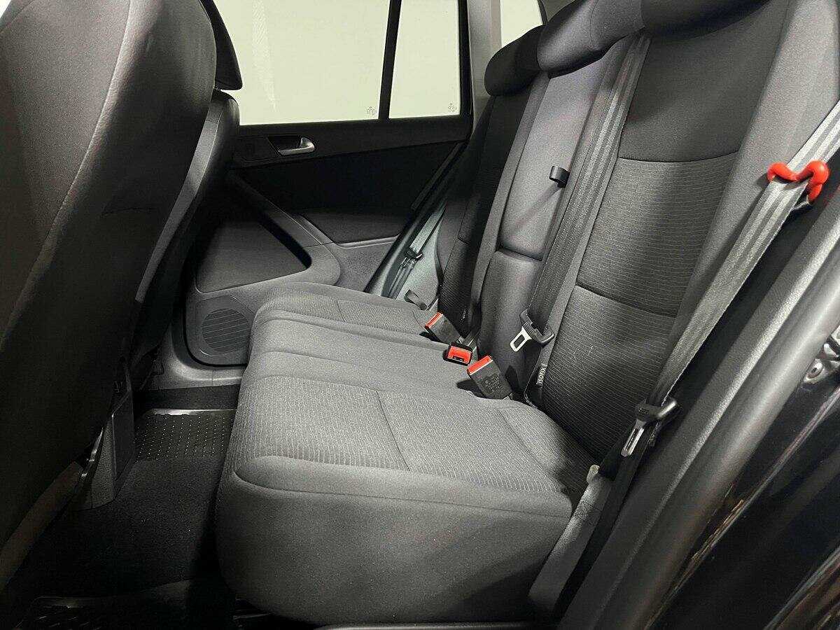 Volkswagen Tiguan 2014 года с пробегом. Фото: #9