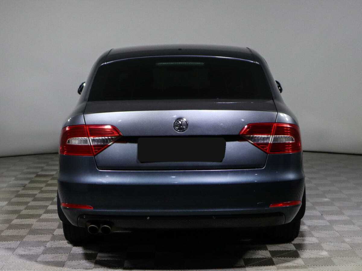 Skoda Superb 2014 года с пробегом. Фото: #5