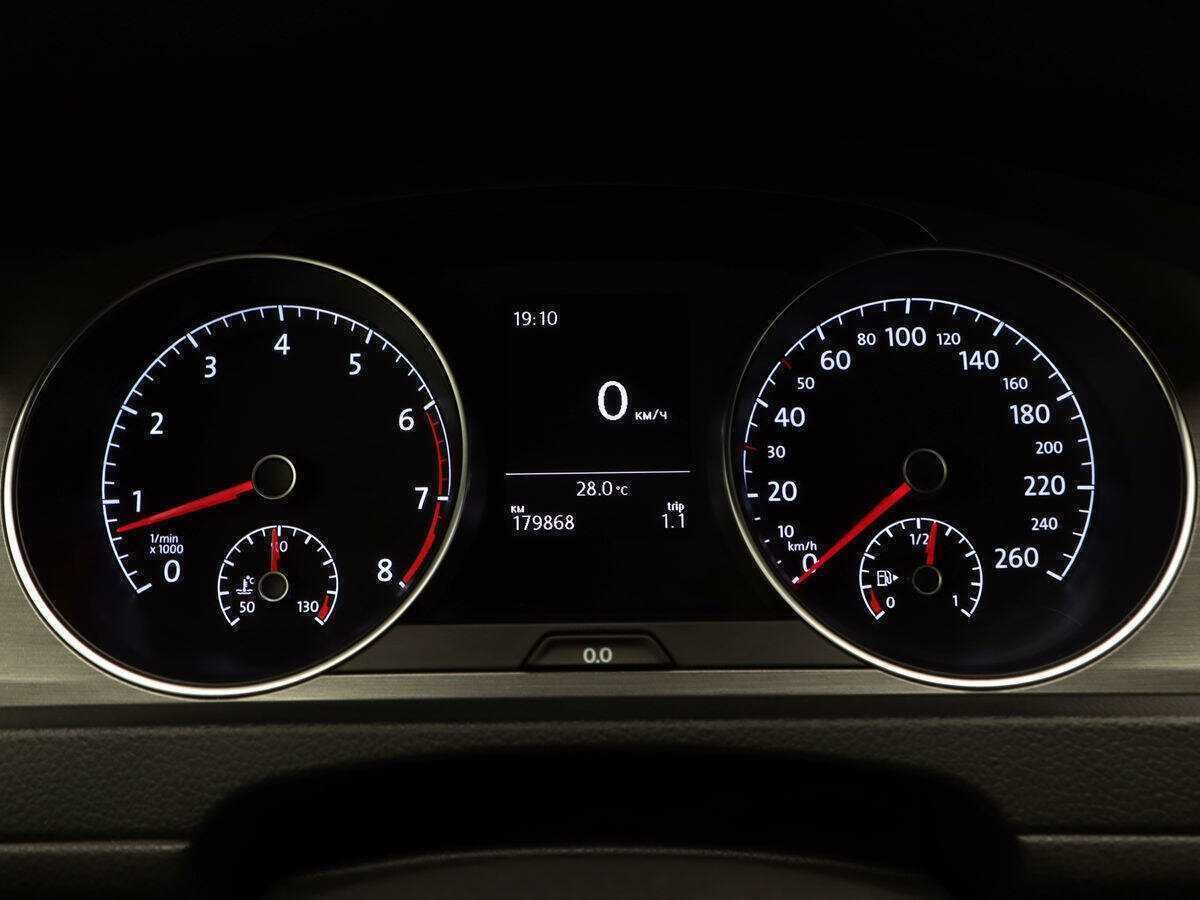 Volkswagen Golf 2013 года с пробегом. Фото: #19