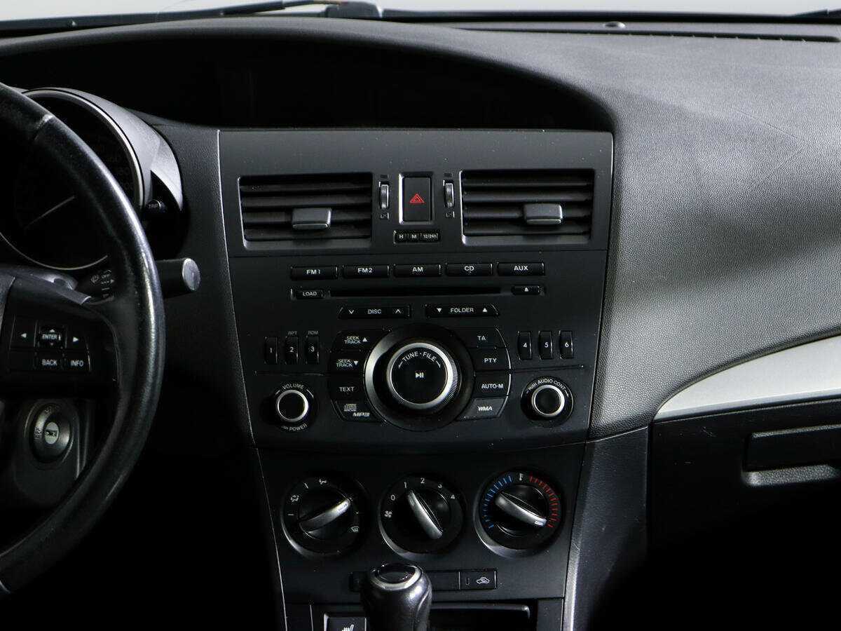 Mazda 3 2012 года с пробегом. Фото: #10