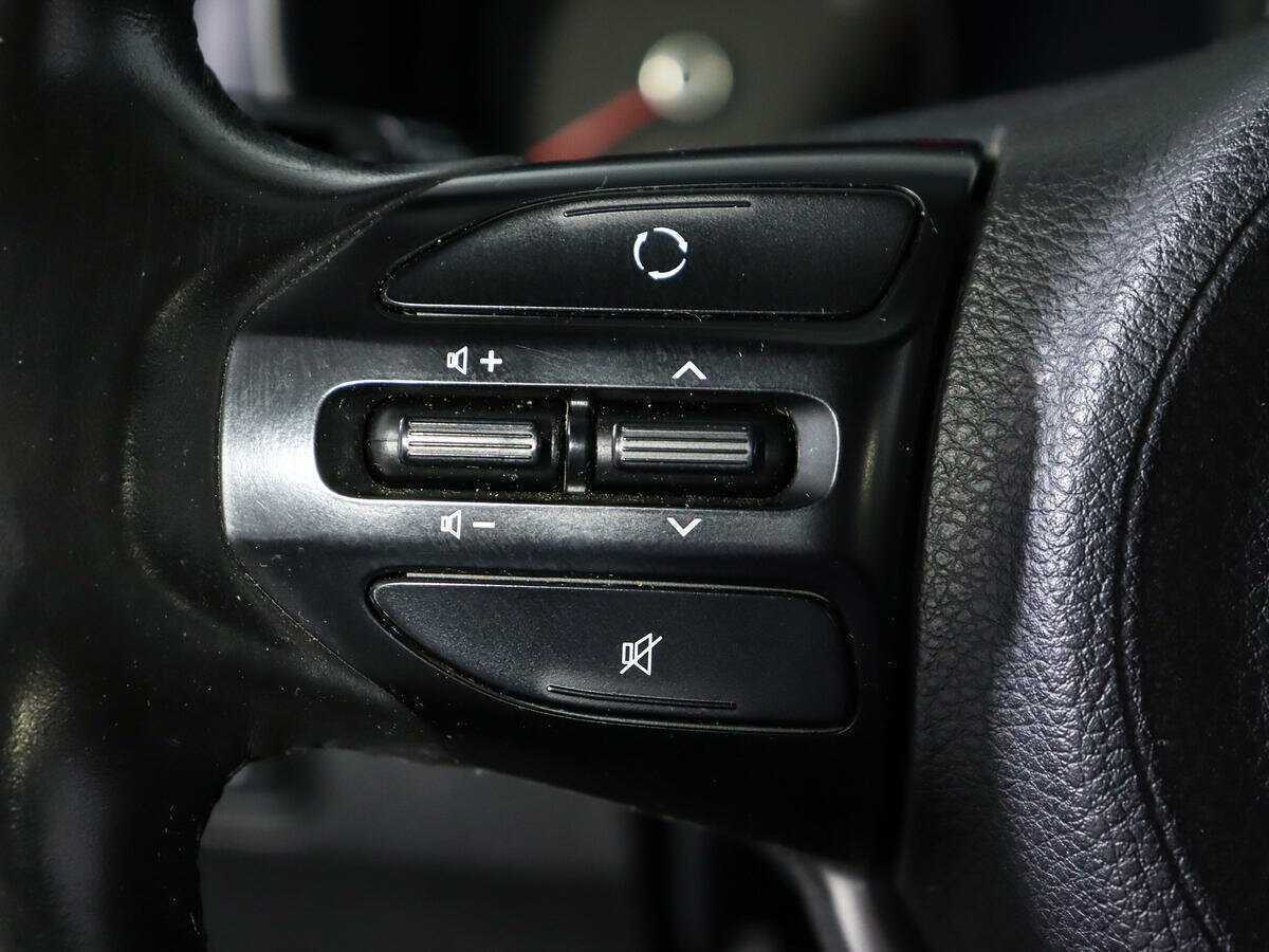 Kia Rio 2019 года с пробегом. Фото: #14