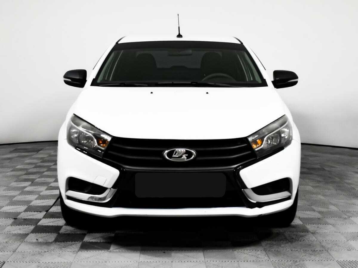Lada (ВАЗ) Vesta 2021 года с пробегом. Фото: #1