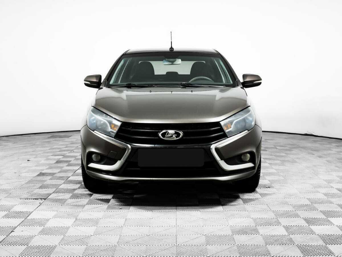 Lada (ВАЗ) Vesta 2017 года с пробегом. Фото: #1