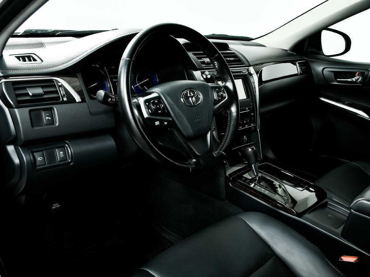 Toyota Camry 2015 года с пробегом. Фото: #12