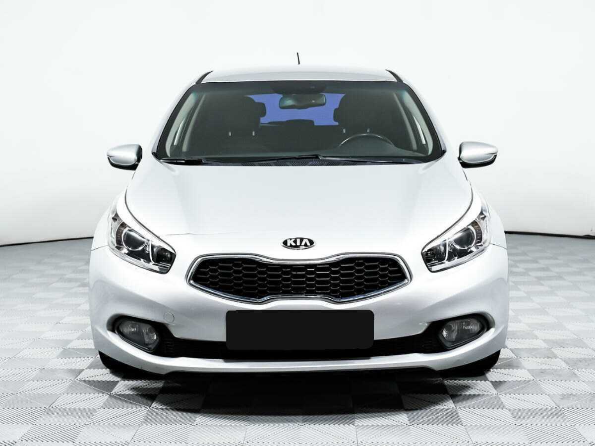 Kia Ceed 2012 года с пробегом. Фото: #1