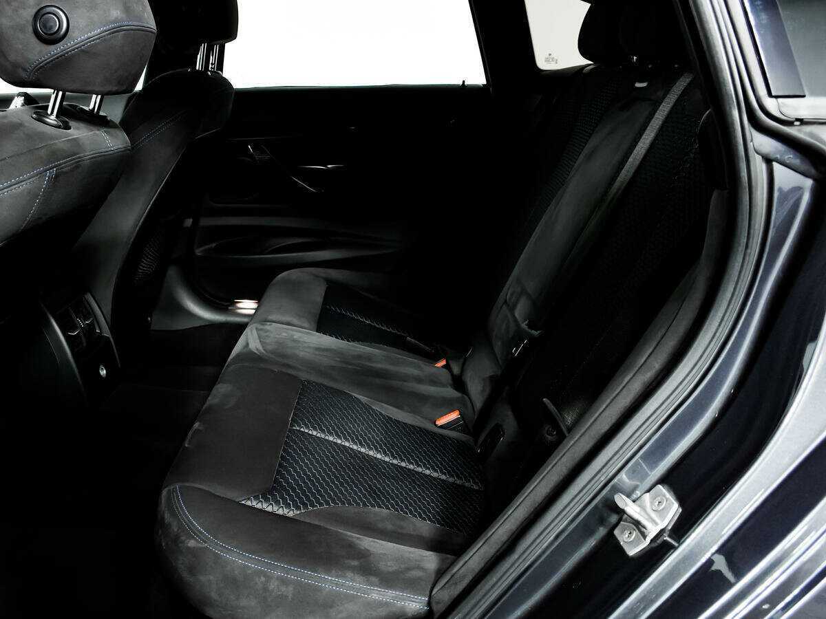 BMW 3 серии 2016 года с пробегом. Фото: #11