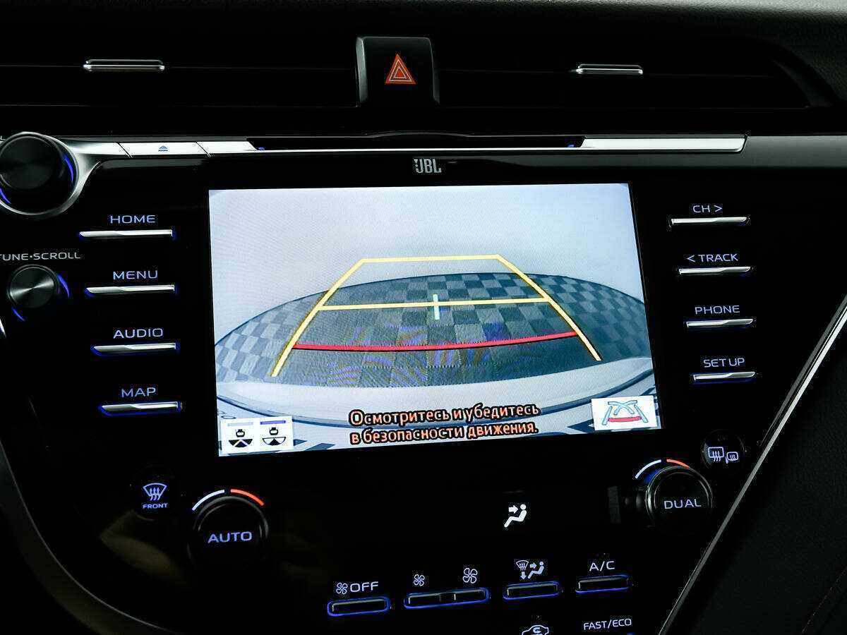 Toyota Camry 2019 года с пробегом. Фото: #13