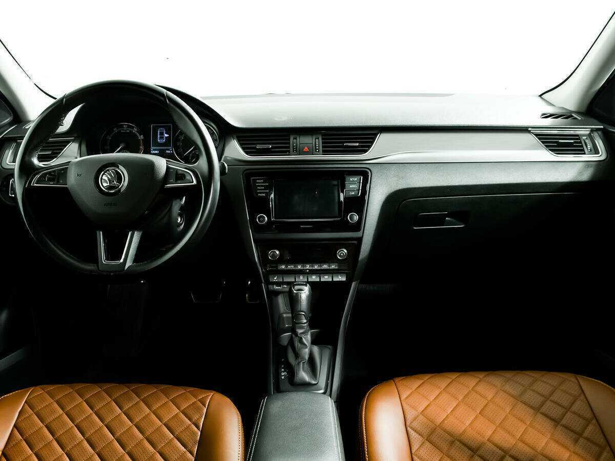 Skoda Rapid 2018 года с пробегом. Фото: #10