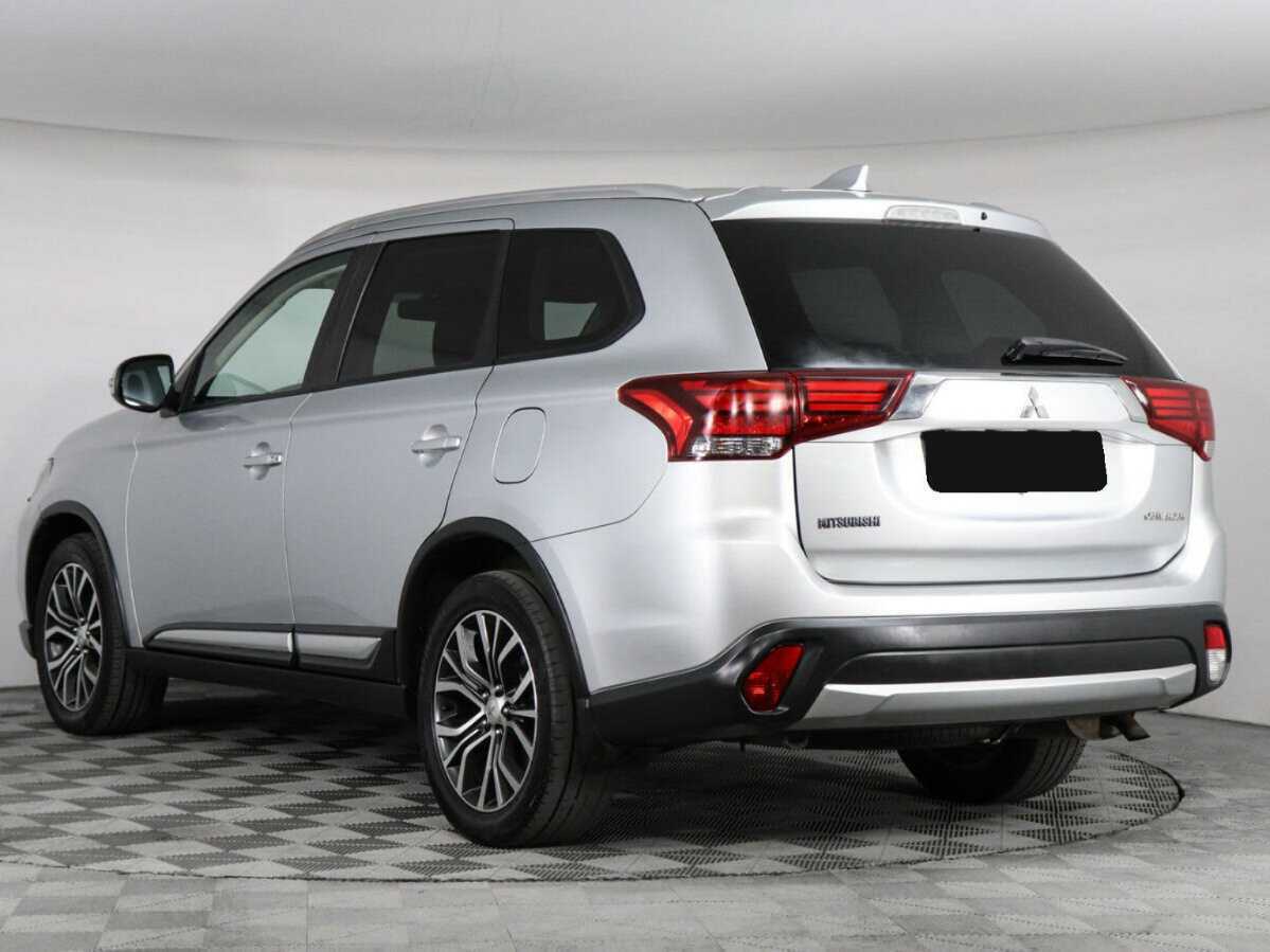 Mitsubishi Outlander 2017 года с пробегом. Фото: #6