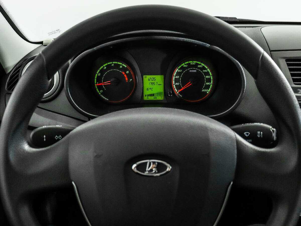 Lada (ВАЗ) Kalina 2018 года с пробегом. Фото: #13