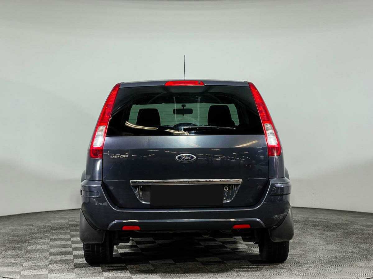 Ford Fusion 2012 года с пробегом. Фото: #4