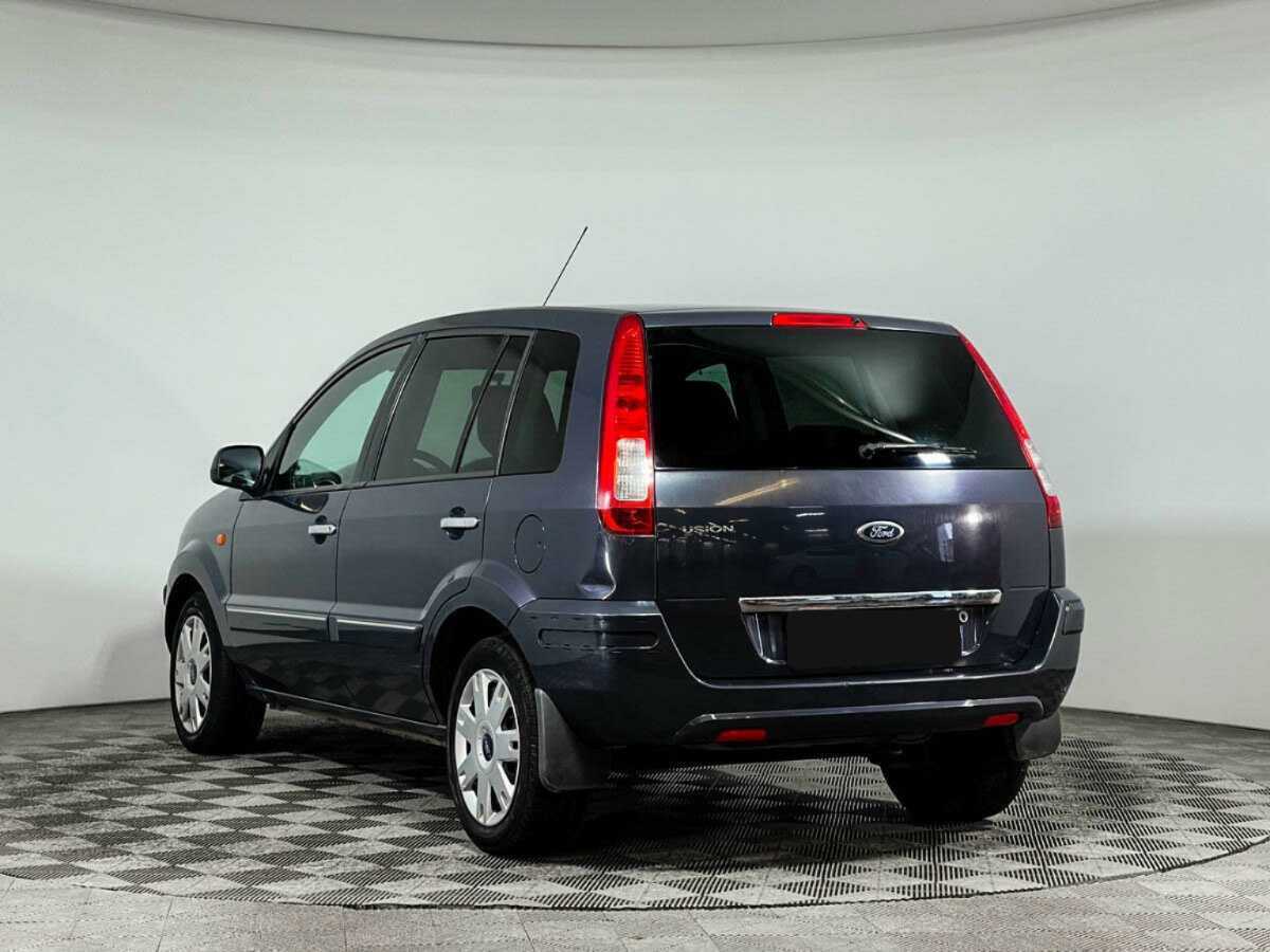 Ford Fusion 2012 года с пробегом. Фото: #5