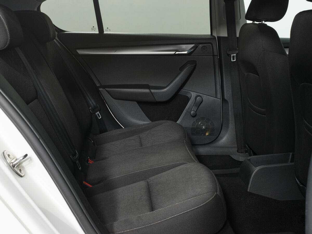 Skoda Octavia 2014 года с пробегом. Фото: #8