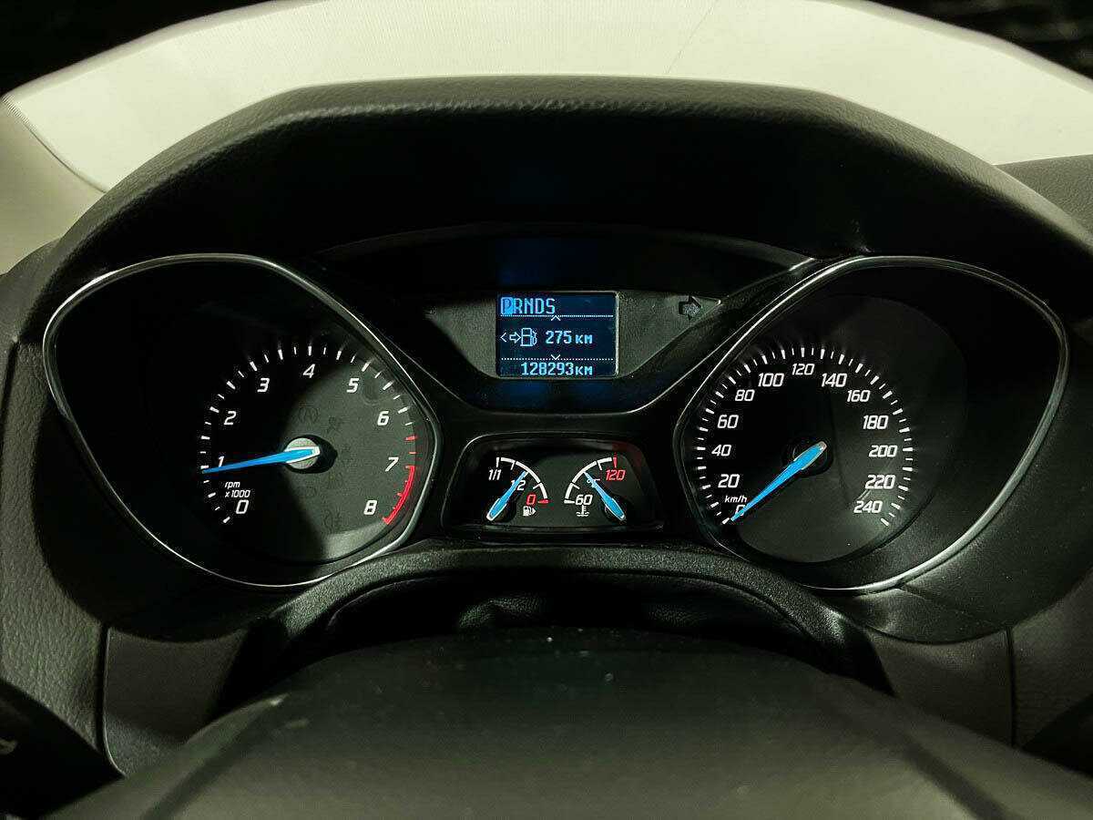 Ford Focus 2015 года с пробегом. Фото: #8