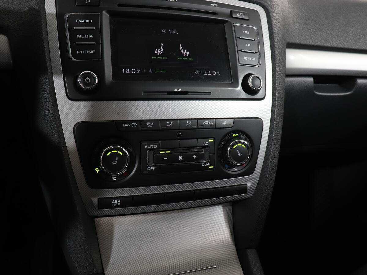Skoda Octavia 2013 года с пробегом. Фото: #17