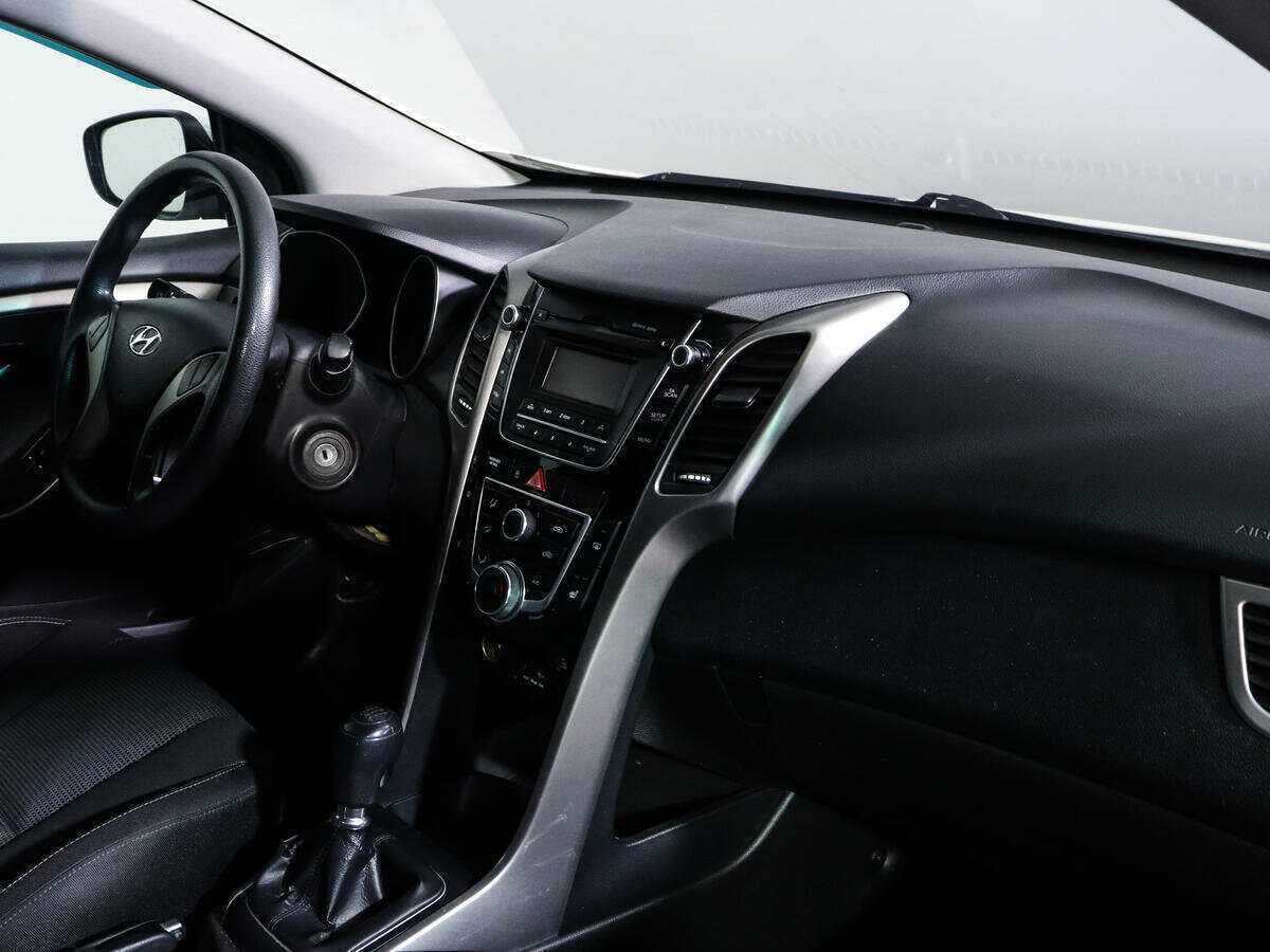 Hyundai i30 2013 года с пробегом. Фото: #8