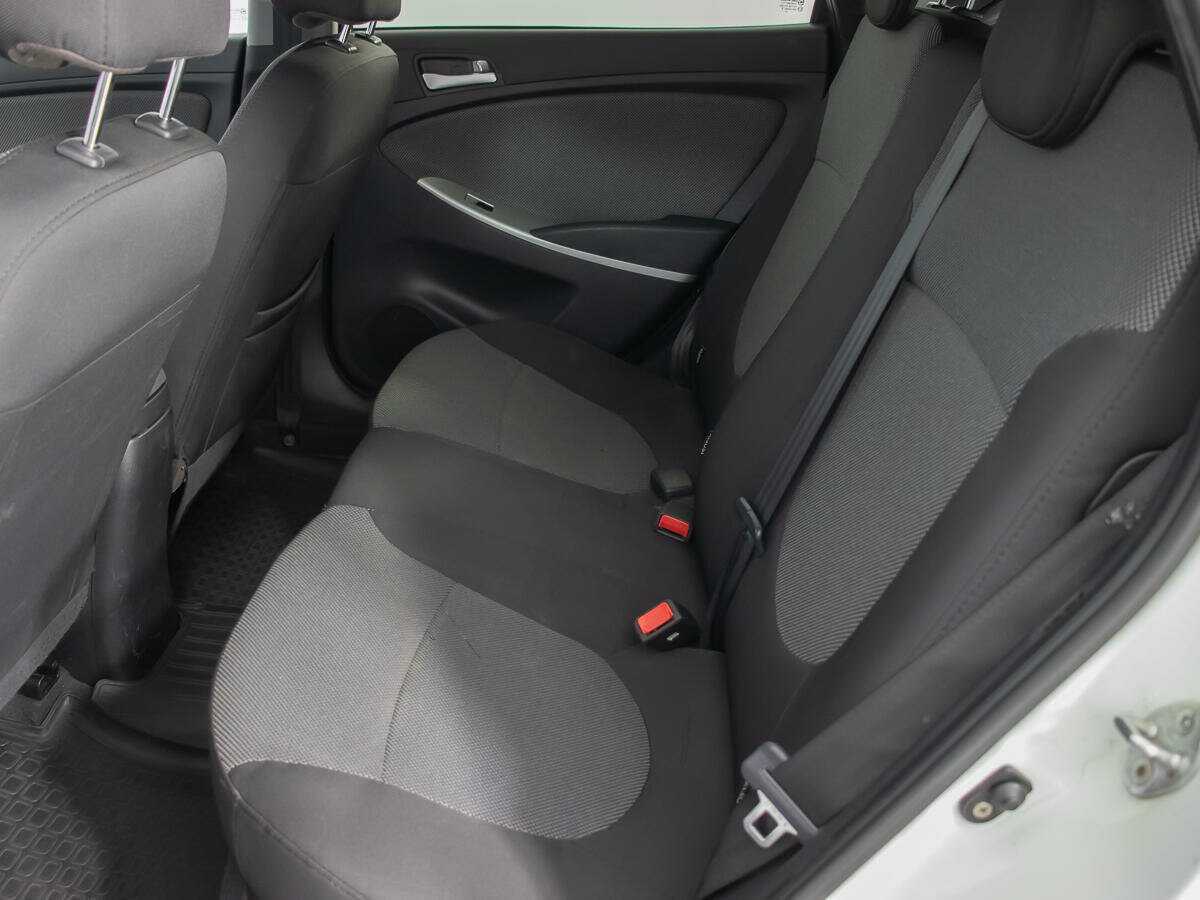 Hyundai Solaris 2012 года с пробегом. Фото: #10