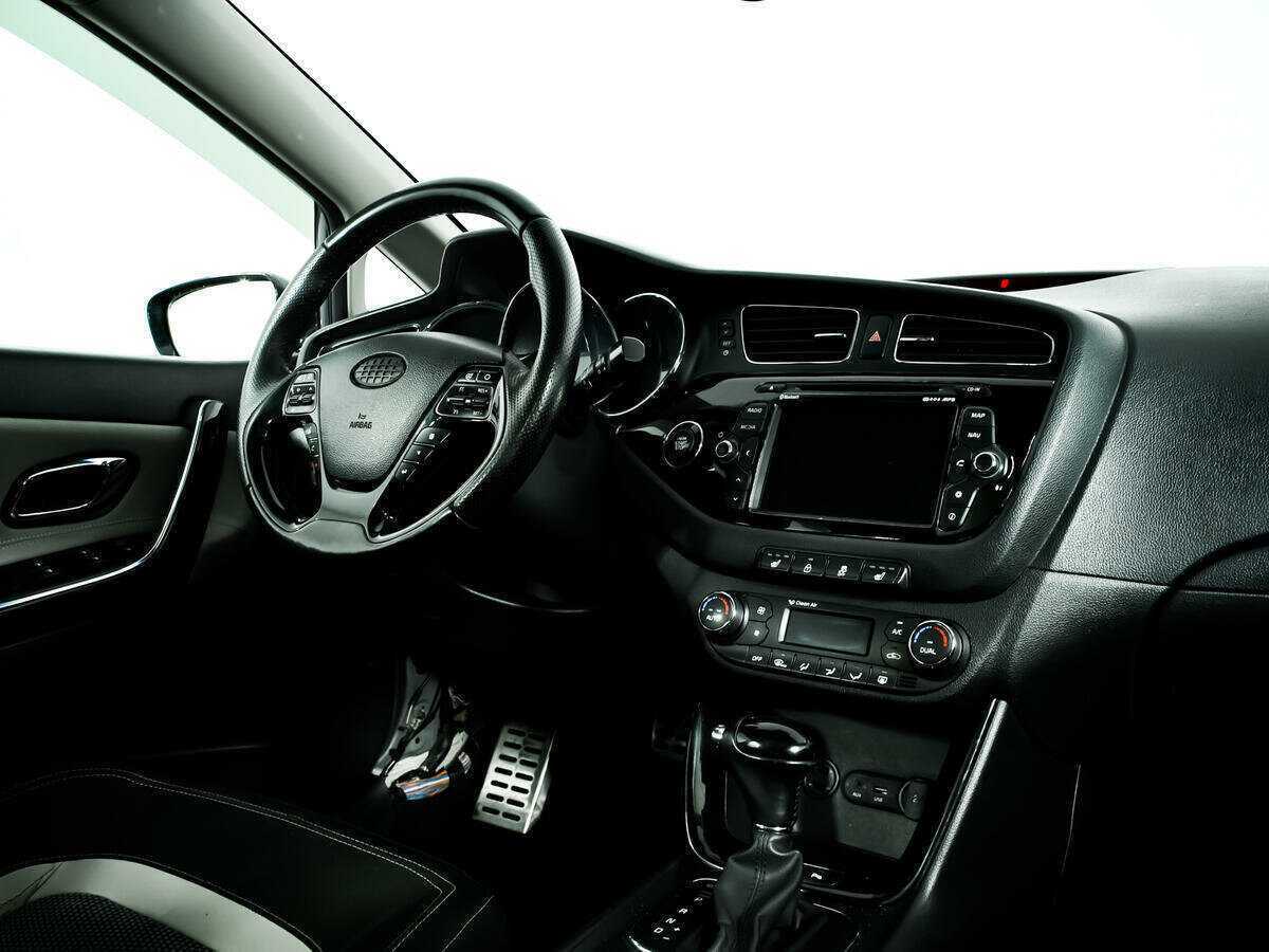 Kia Ceed 2012 года с пробегом. Фото: #8