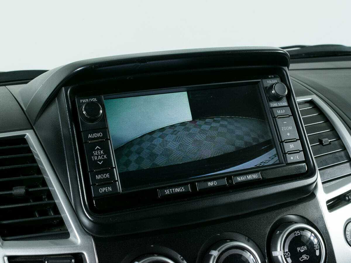 Mitsubishi Pajero Sport 2013 года с пробегом. Фото: #17