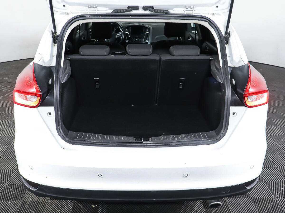 Ford Focus 2015 года с пробегом. Фото: #9