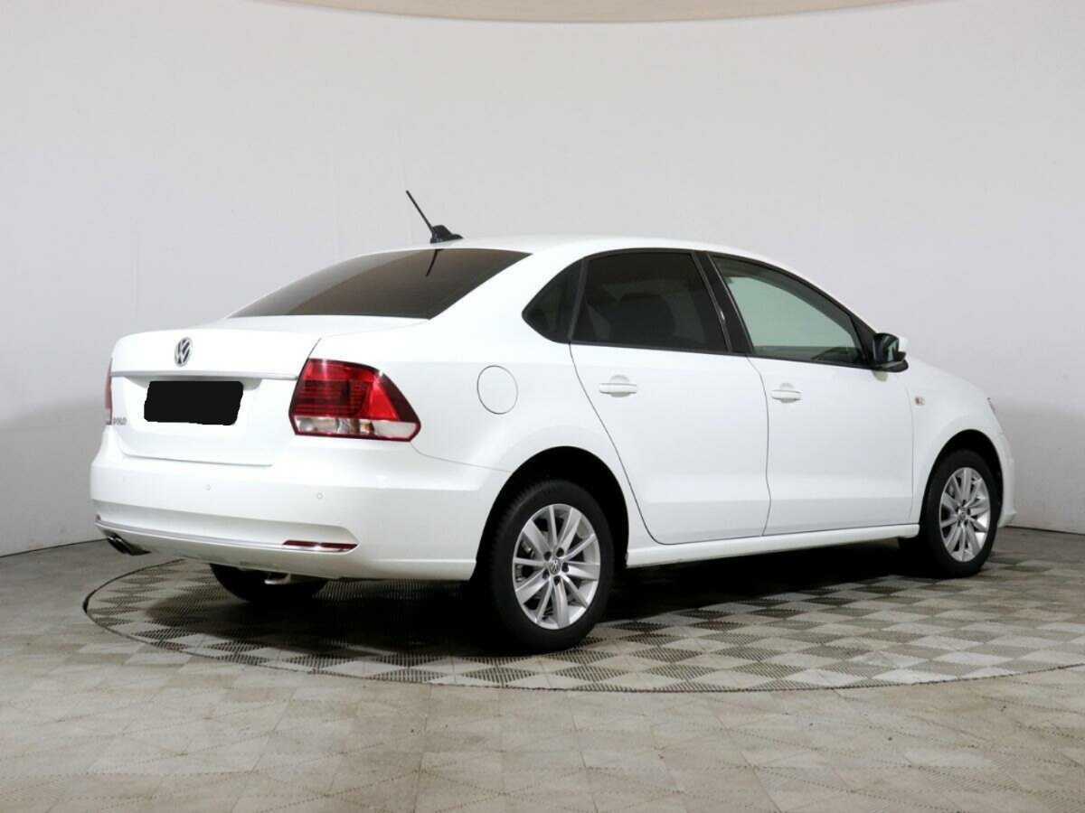 Volkswagen Polo 2017 года с пробегом. Фото: #4