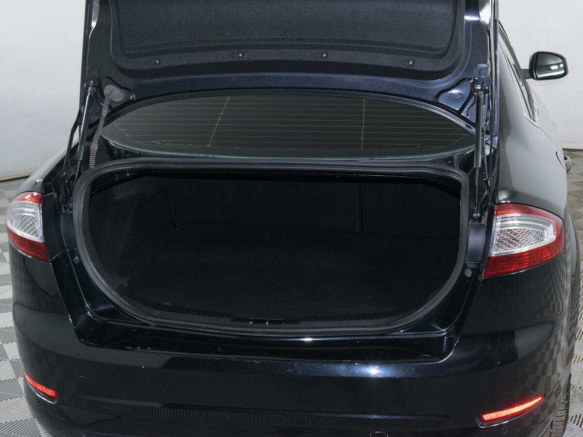 Ford Mondeo 2013 года с пробегом. Фото: #8