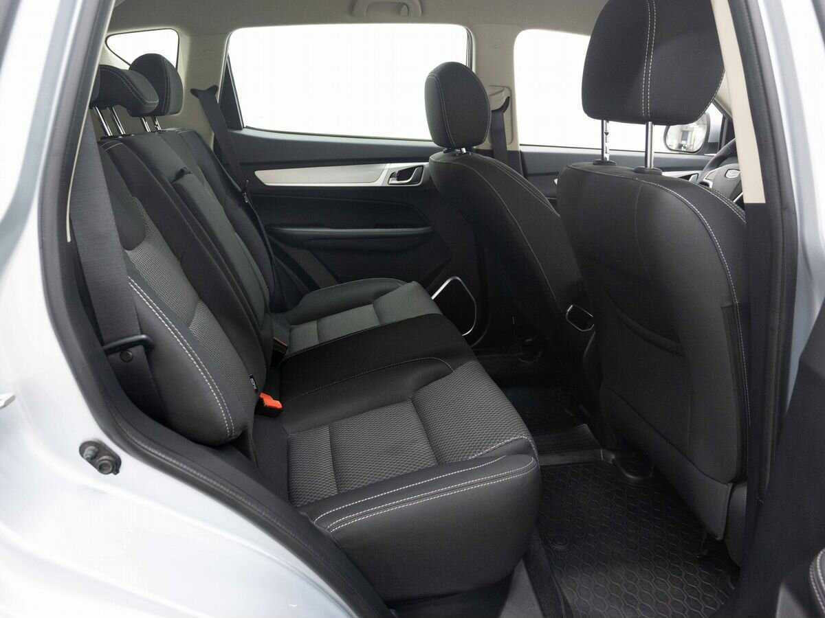 Geely Emgrand X7 2020 года с пробегом. Фото: #11