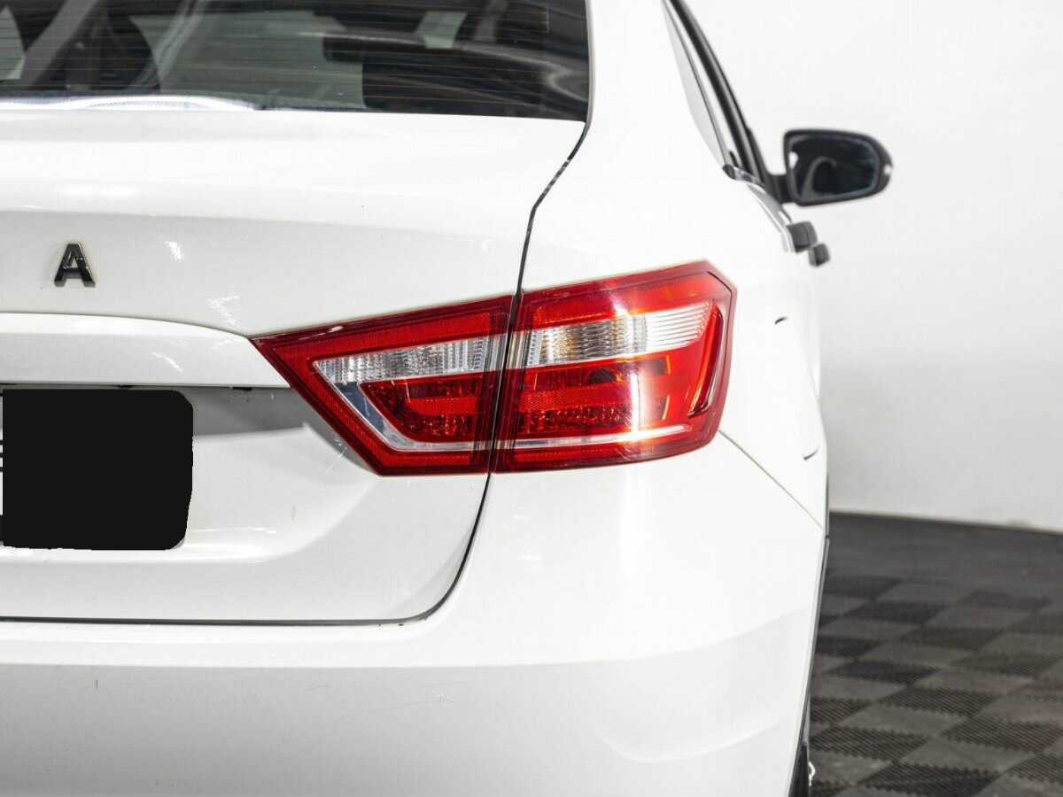 Lada (ВАЗ) Vesta 2019 года с пробегом. Фото: #6