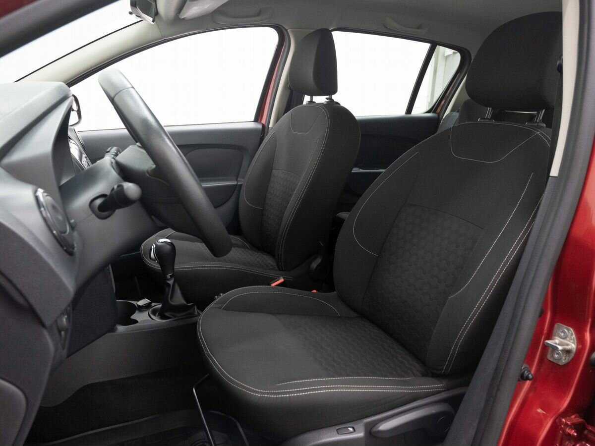 Renault Sandero 2017 года с пробегом. Фото: #8