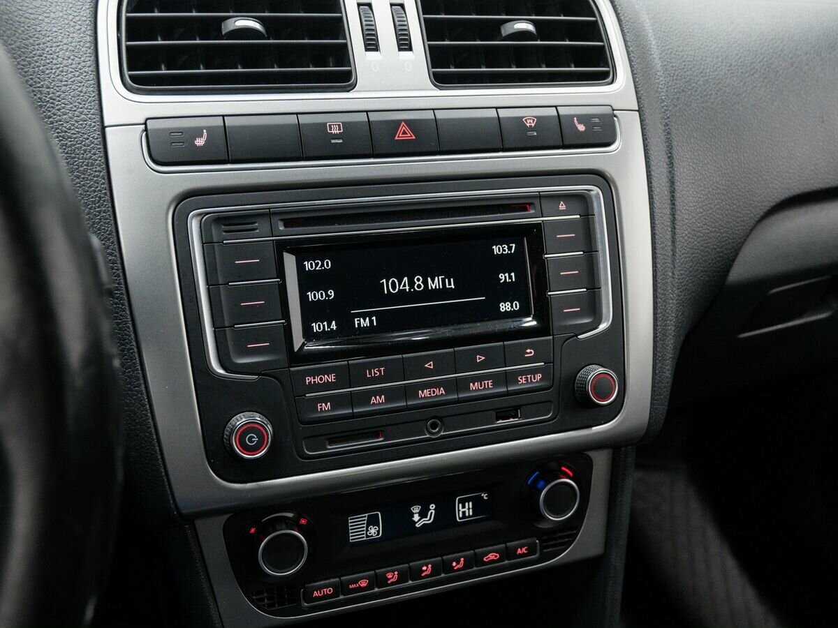 Volkswagen Polo 2017 года с пробегом. Фото: #16